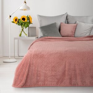 Originální růžová deka s geometrickým vzorem Šířka: 150 cm | Délka: 200 cm