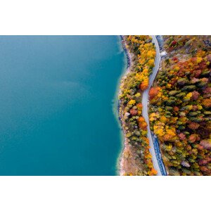 Fotografie Winding coastal road on turquoise colored lake, Marco Bottigelli, 40 × 26.7 cm