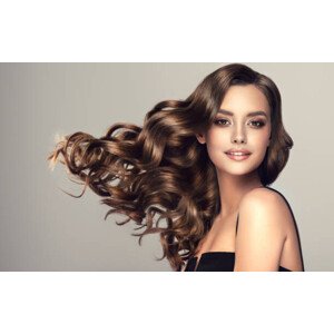 Fotografie Young, brown haired beautiful model with, Sofia Zhuravets, 40 × 26.7 cm