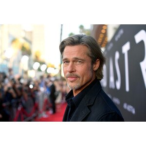 Fotografie Brad Pitt at the Premiere Of 20th Century Fox, Matt Winkelmeyer, 40 × 26.7 cm