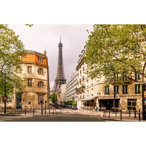 Fotografie Street in Paris with Eiffel Tower, France, Alexander Spatari, 40 × 26.7 cm