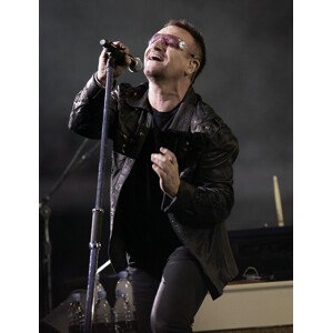 Fotografie U2 perform at Wembley Stadium - London, Yui Mok - PA Images, 30 × 40 cm
